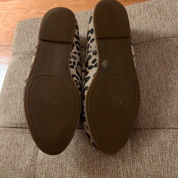 Lucky Brand Women's Leopard Print Loafers - Picture 5 of 6